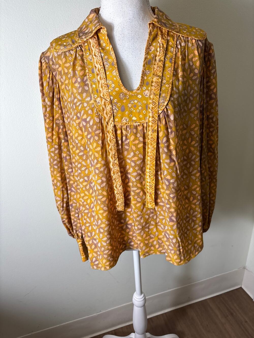 Ulla Johnson Yellow Long Sleeve Silk Shirt Sz 6